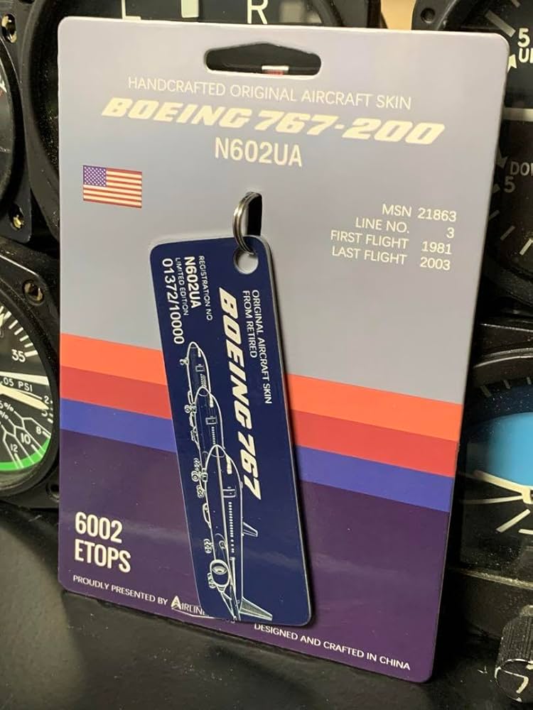 Amazon.co.jp: ユナイテッド航空 B767 タグ キーホルダー 実機