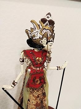 Amazon.co.jp: ワヤン・ゴレ インドネシアの操り人形 : おもちゃ