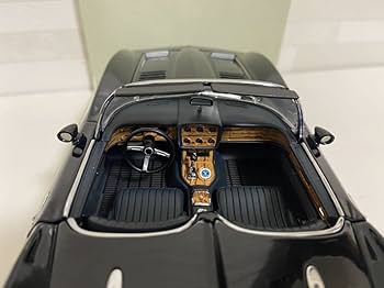 Amazon | UT MODELS 1/18 CHEVROLET Corvette Mako Shark シボレー