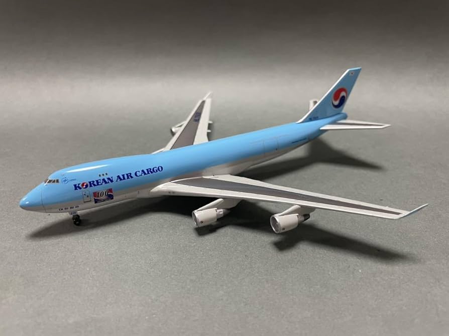 Amazon.co.jp: Dragon 55885 B747-400F Korean Air Cargo コリアン
