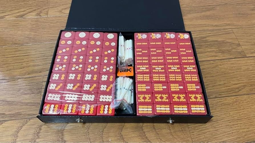 Amazon | 赤龍牌 麻雀牌セット 赤牌 | 麻雀 | おもちゃ