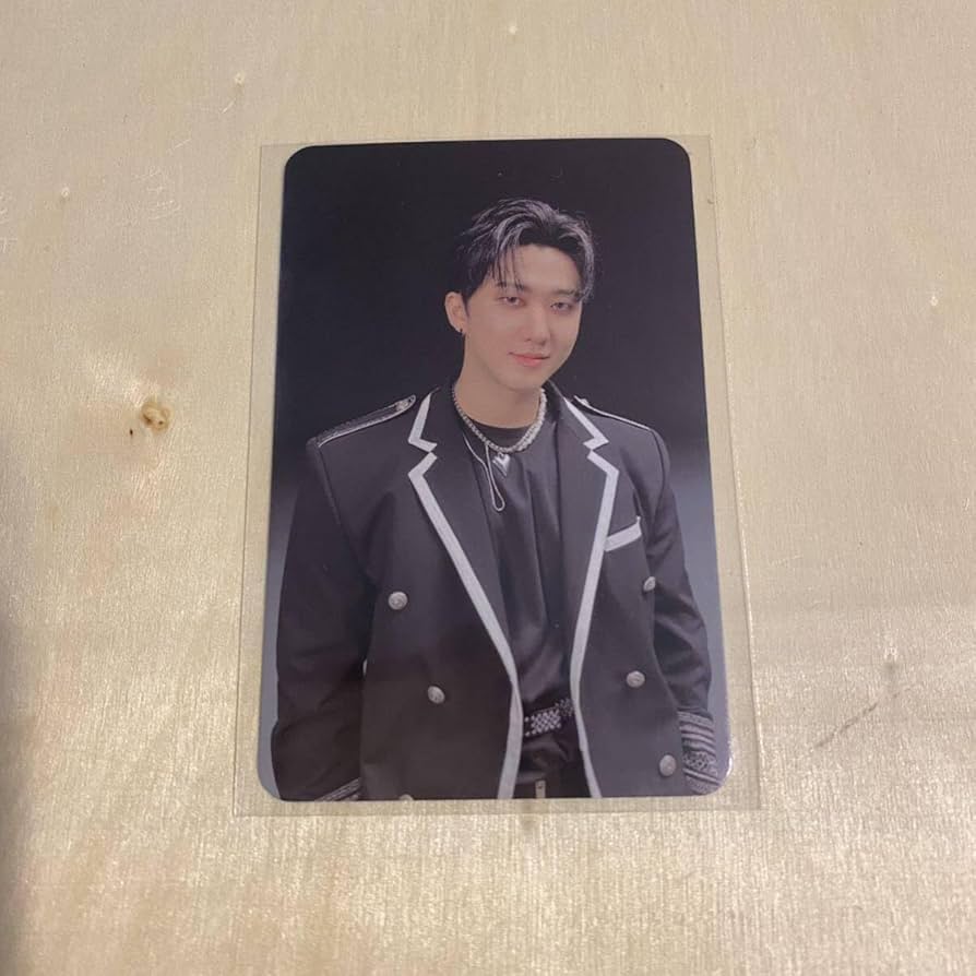 Amazon.co.jp: straykids ストレイキッズ スキズ rock star 樂 star