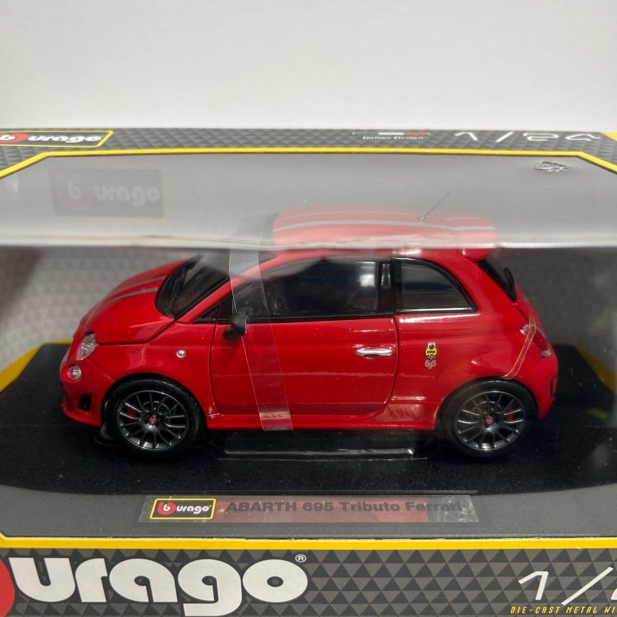 Amazon | burago 1/24 ABARTH 695 tributo Ferrari ブラーゴ アバルト