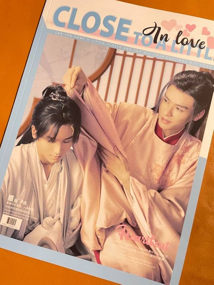 Amazon.co.jp: 山河令 ゴンジュン 張哲瀚 「もっと近づけ」写真集