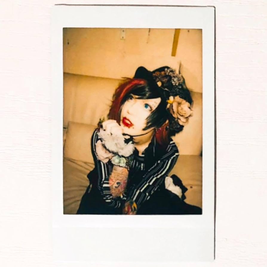 Amazon.co.jp: V系NEVERLAND涼太チェキ2014.12.31 : Toys & Games