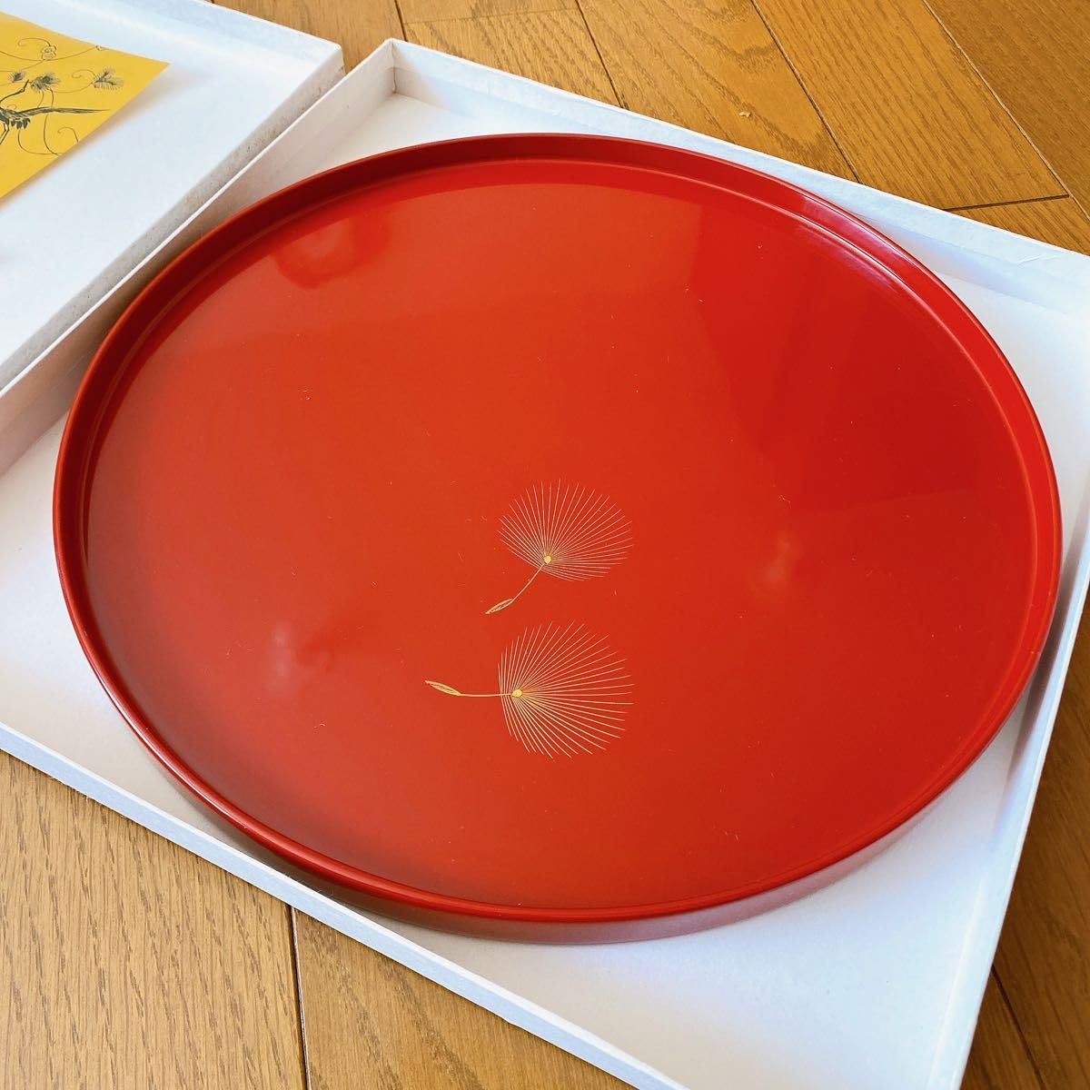 Amazon.co.jp: 輪島塗 丸盆 お盆 おぼん 赤 朱色 小西寛 伝統工芸 漆器