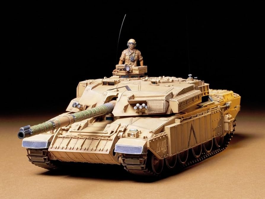 Amazon.com: Tamiya 1:35 British Main Battle Tank Challenger 1 (Mk