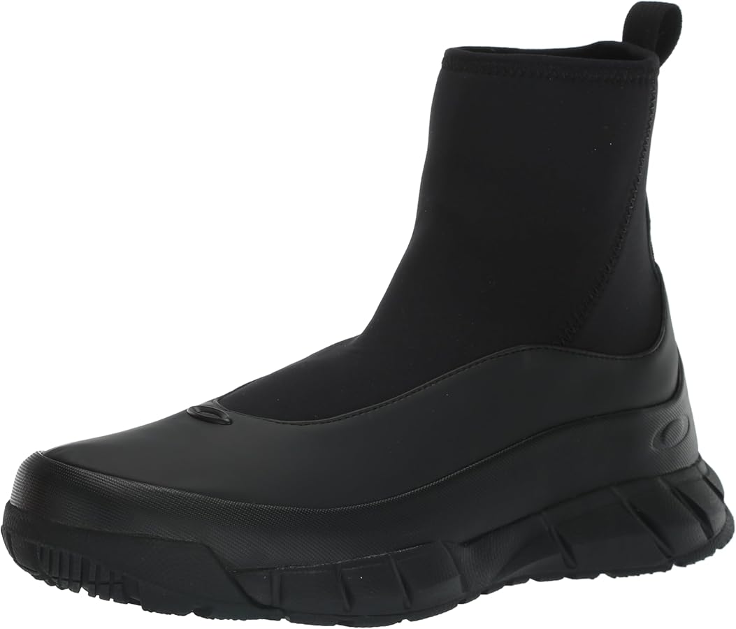 Amazon.com | Oakley Coyote Laceless Boot | Chukka