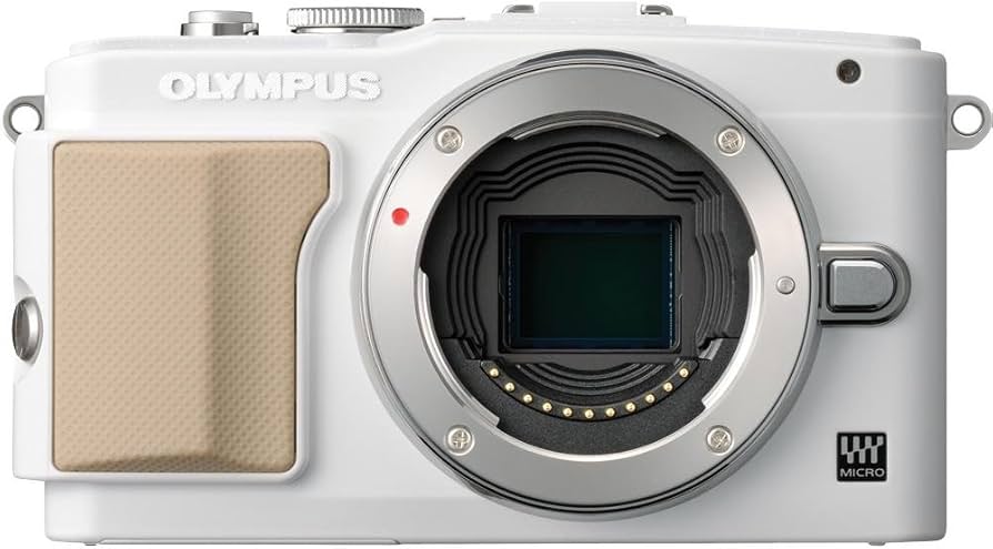 Amazon.com : Olympus E-PL5 16MP Mirrorless Digital Camera with 3