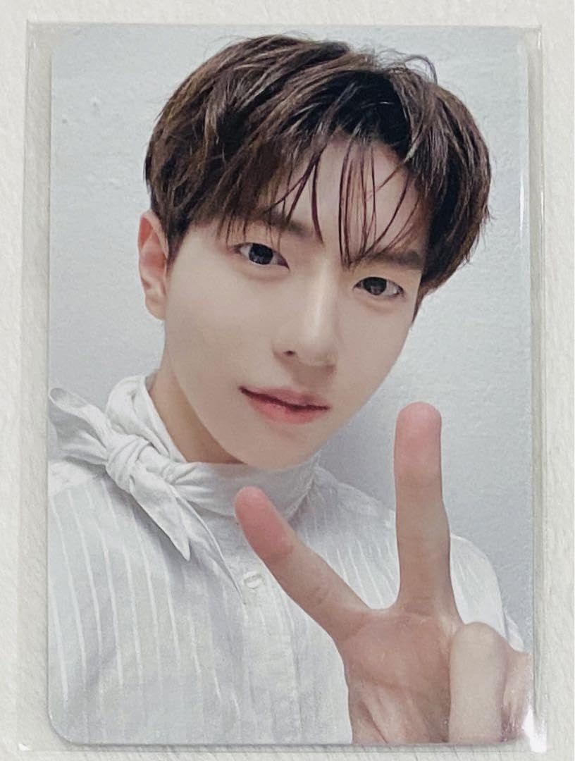 Amazon.co.jp: golden child 2024 シーグリ ボミン トレカ : おもちゃ