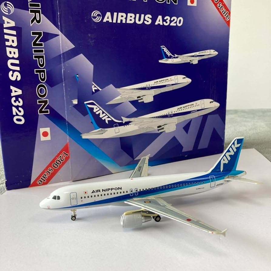 Amazon.co.jp: ANK AIR NIPPON A320 1:200 全日空 ANA I6LB : おもちゃ