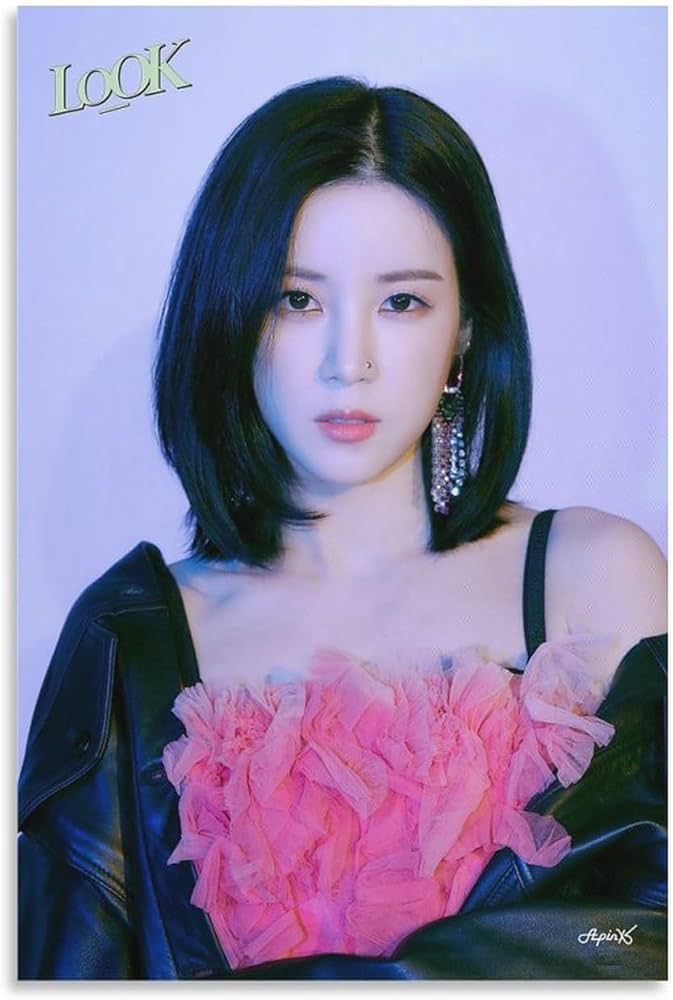 Amazon.co.jp: Chorong パク・チョロン Apink Kpop エーピンク Look