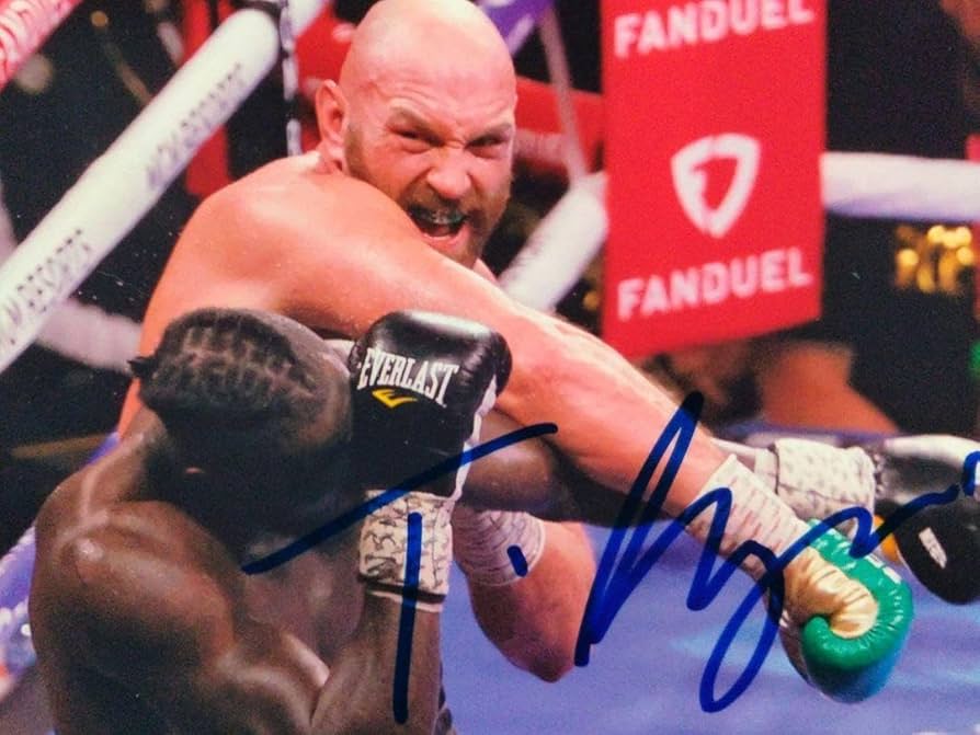Amazon.co.jp: タイソン フューリー直筆サイン入り2Lサイズ写真…現WBC