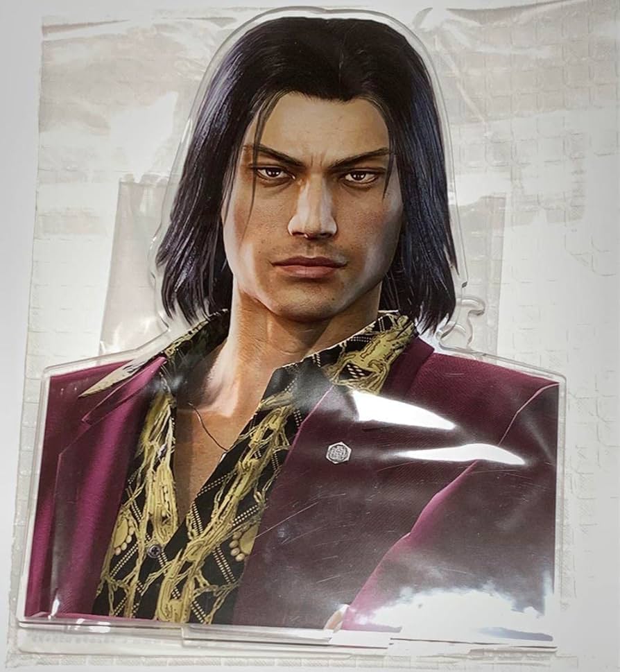 Amazon.co.jp: 龍が如く 錦山彰 ビッグアクリルスタンド : ホーム