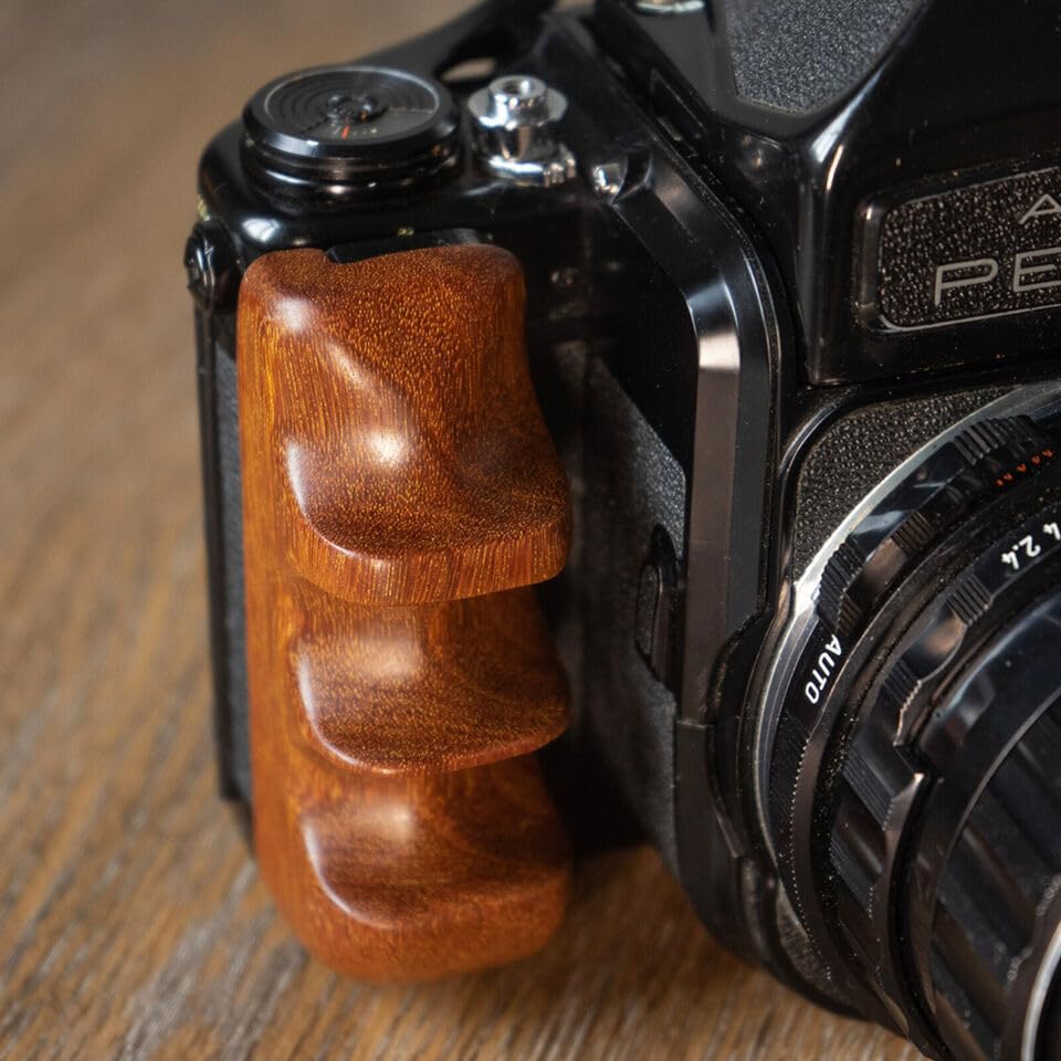 Amazon.co.jp: 木製カメラハンドグリップ Pentax 67 6X7 6 x 7 右