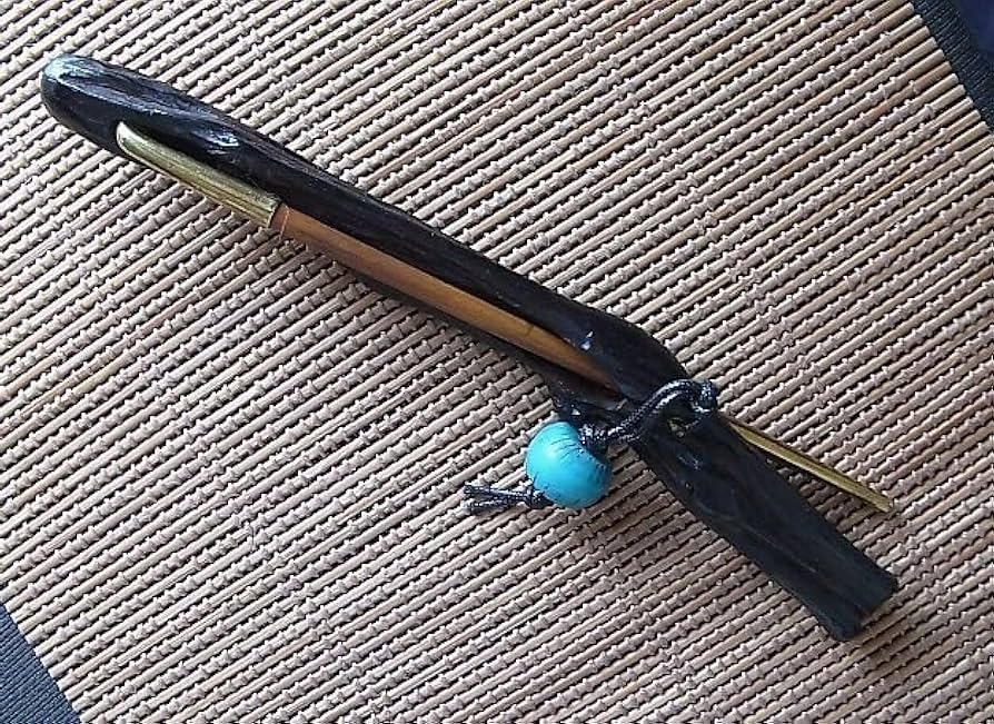 Amazon.co.jp: 4-80煙草入 喫煙具 海松 黒珊瑚 煙管筒 キセル差し 黄銅