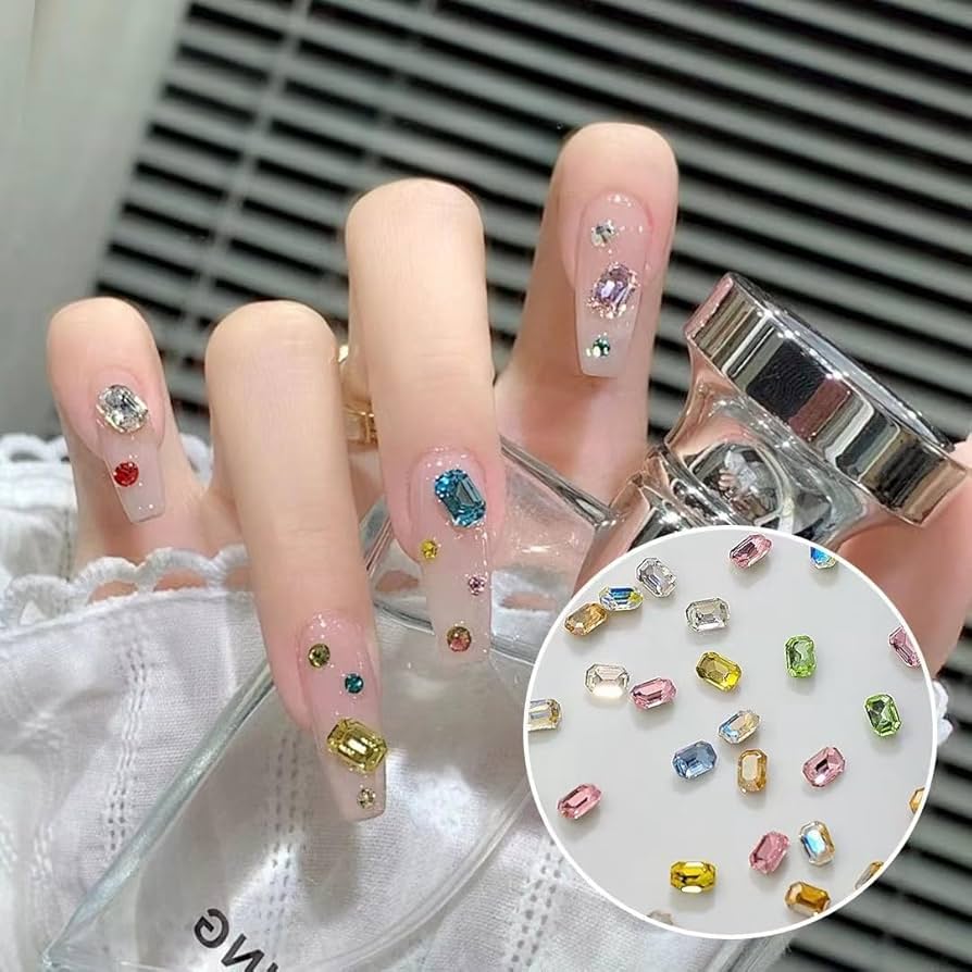 Amazon.co.jp: カラフルダイヤモンドデコパーツ、30個入り、4×6mm、5D