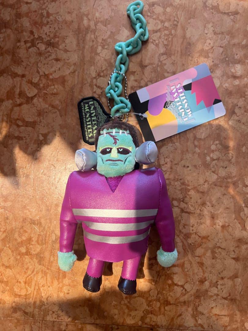 Amazon.co.jp: USJ限定 ユニバーサルモンスター ユニモン キーチェーン