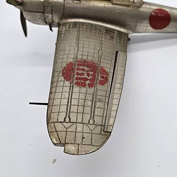 Amazon.co.jp: 1 / 18 レア 金属 工芸 零戦 零式艦上戦闘機21型 1/25