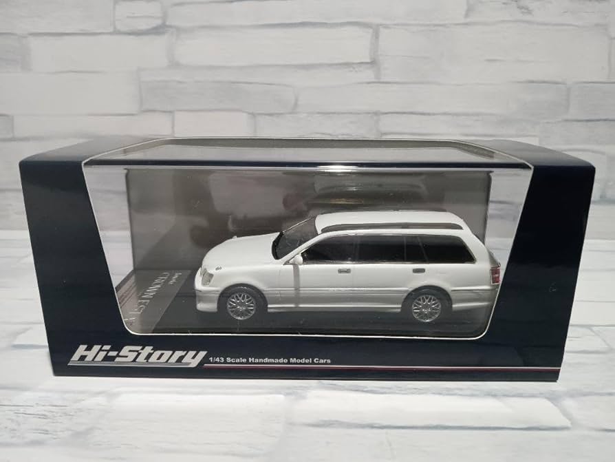 Amazon.co.jp: 143 High Story Toyota Crown Estate Mini Car White