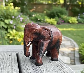 Amazon.co.jp: Land of Simple Treasures 手彫り木製象像 タイ産木製象