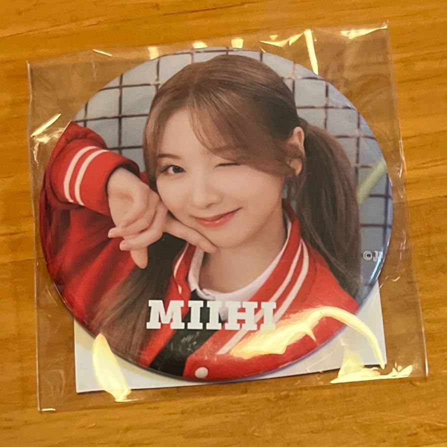 Amazon.co.jp: niziu ミイヒ 缶バッジ 缶バッチ ファンミーティング