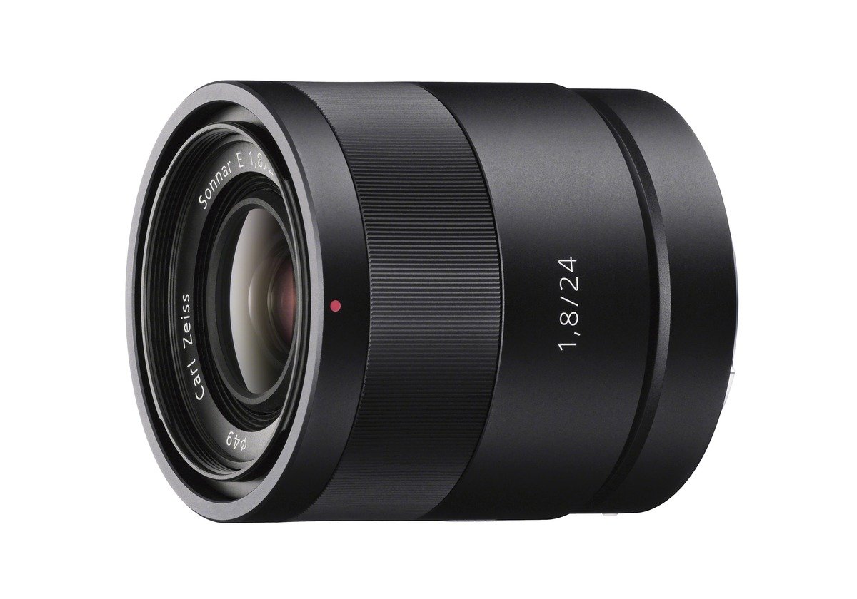 Amazon.com : Sony Sonnar T E 24mm F1.8 ZA Lens | SEL24F18Z : Slr