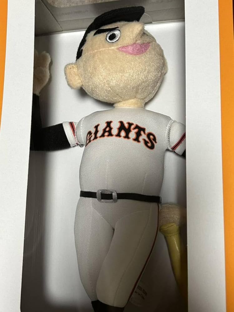 Amazon.co.jp: ミスタージャイアンツ ぬいぐるみ 読売巨人軍 読売