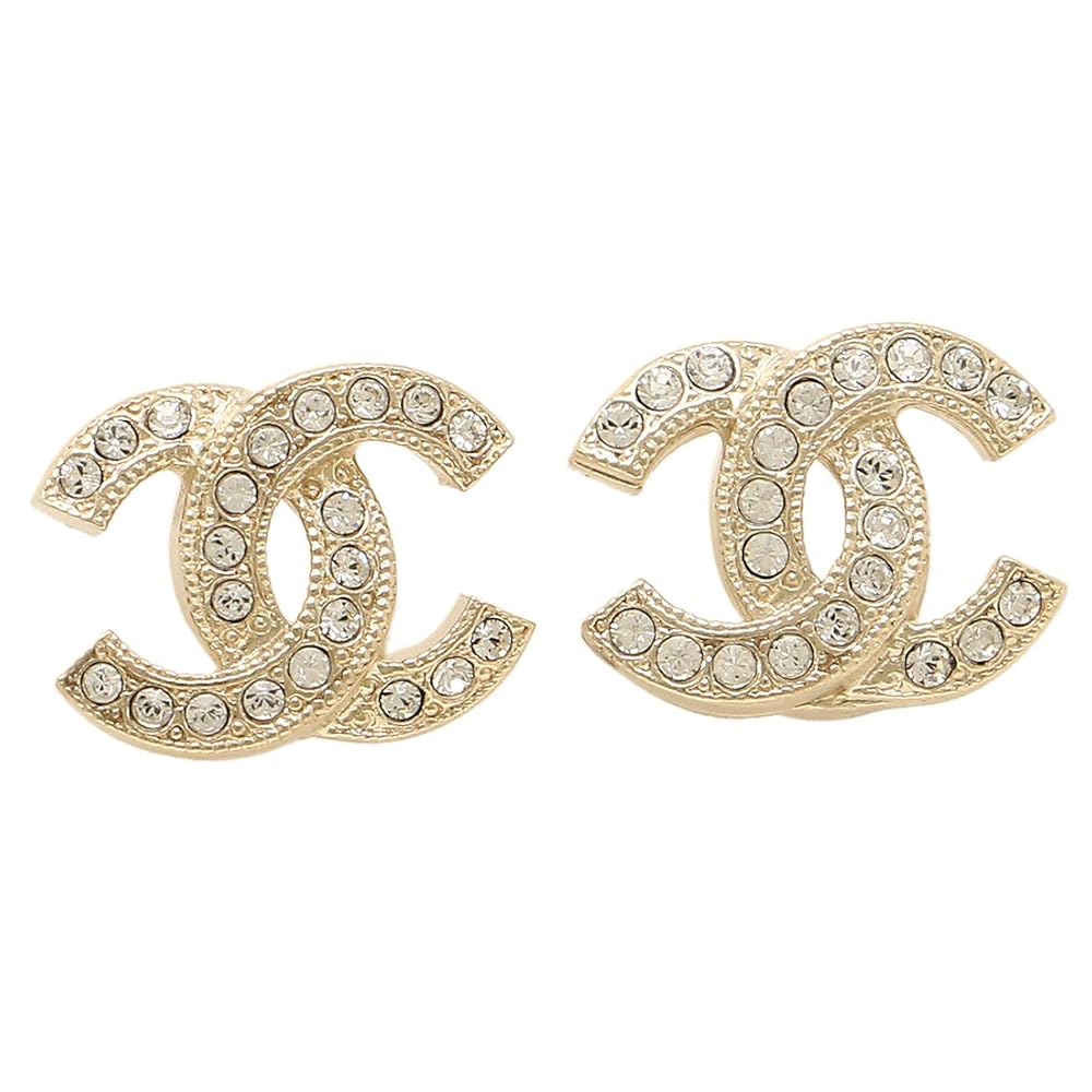 y*0様 CHANEL ロゴ入りピアス オリジナルポーチ付値下げ交渉可 y*0様