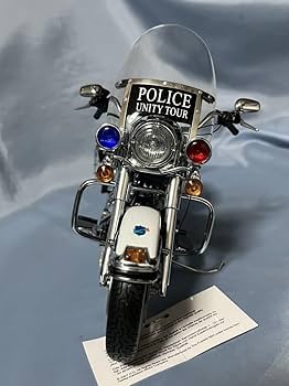 Amazon.co.jp: Franklin Mint Harley Davidson Road King Police 1/10