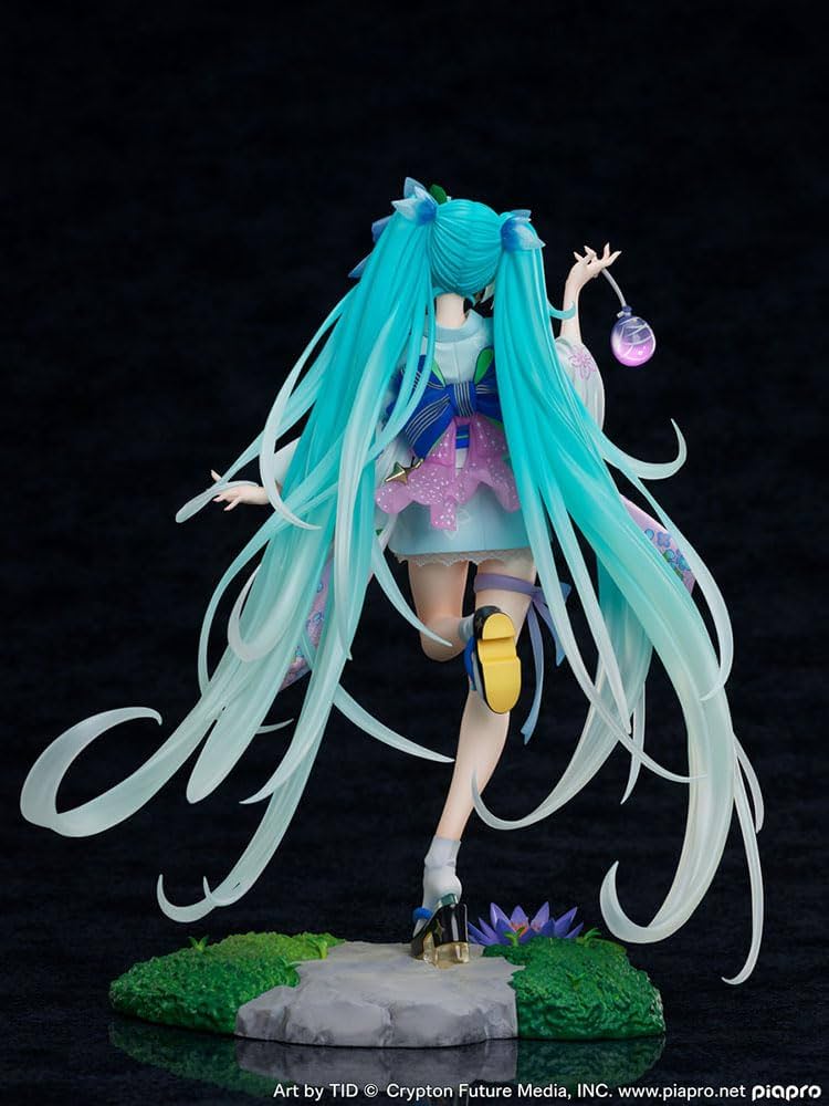 Amazon.co.jp: 初音ミク 夏花火ver. 1/7スケール フィギュア : おもちゃ
