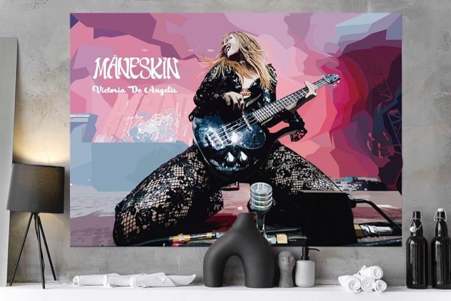 Amazon.co.jp: マネスキンヴィクトリア・デ・アンジェリスPOPアート