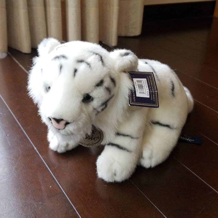 Amazon.co.jp: 東武動物公園ホワイトタイガーぬいぐるみ 寅年 : おもちゃ