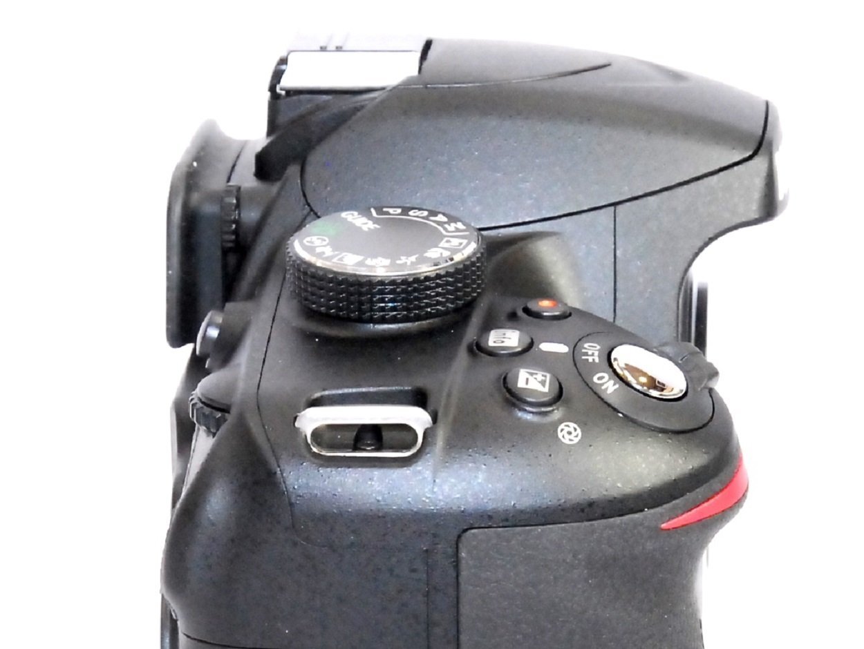 Amazon | Nikon デジタル一眼レフカメラ D3200 ボディー ブラック