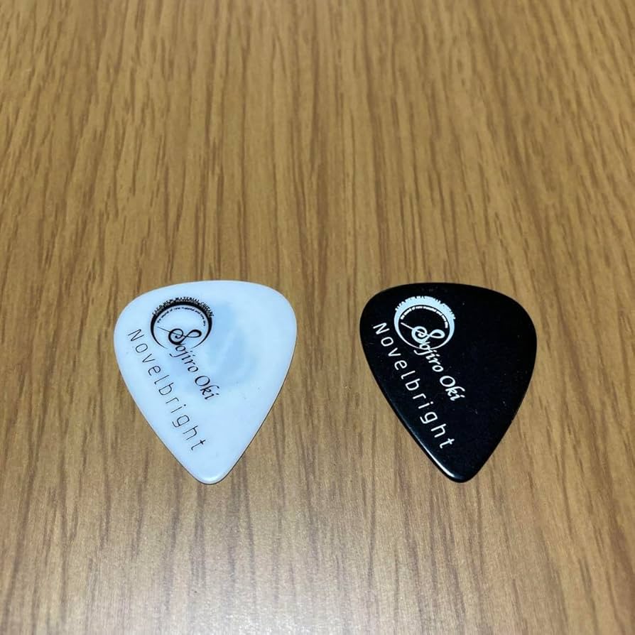 Novelbright 沖聡次郎さん サイン入りギターピック 3枚セット