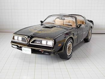 Amazon | オートワールド 1/18 ポンティアック ファイヤーバード