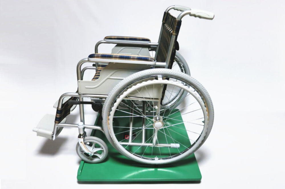 Amazon.co.jp: アシストはままつ 車椅子用体重計 車椅子で測る君 HMT