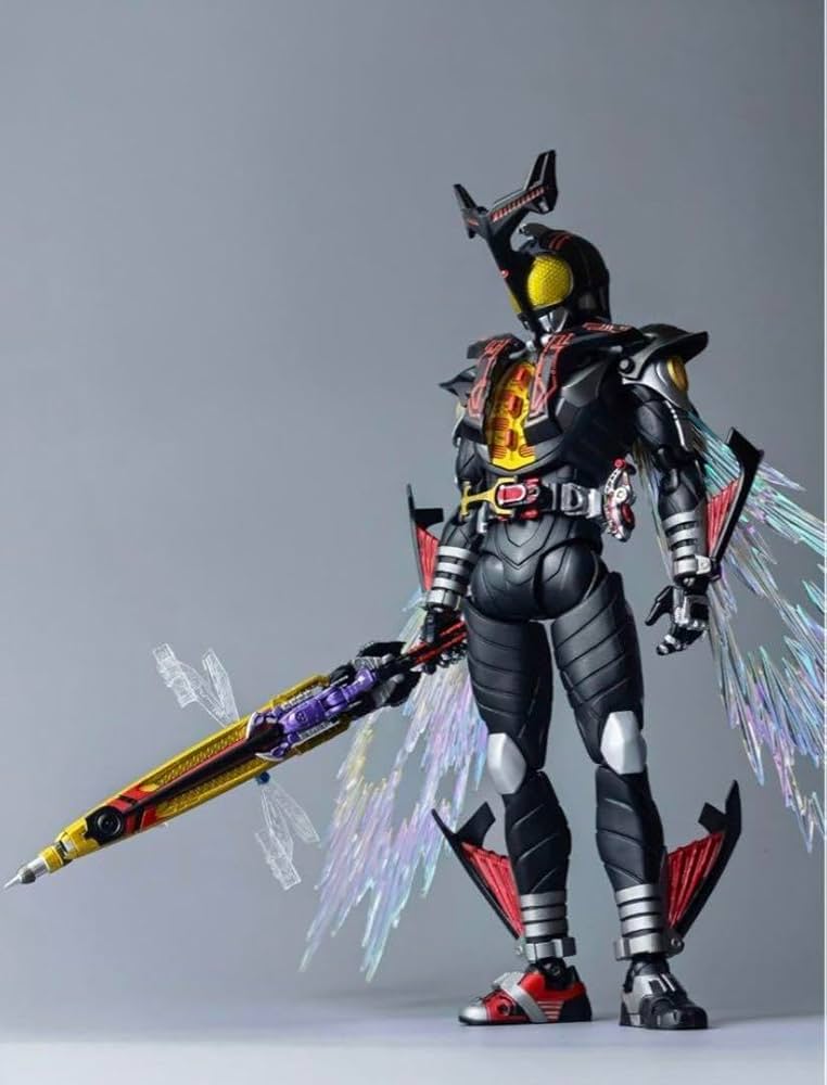 Amazon.co.jp: ダークカブト ハイパーフォーム フィギュア : ホビー