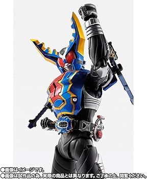 Amazon.co.jp: S.H,Figuarts（真骨彫製法） 仮 面ライダーガタック