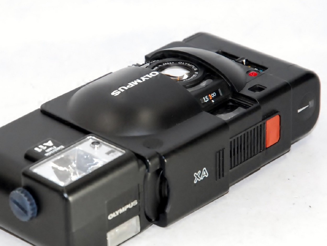 OLYMPUS XA2 A11 オリンパス フィルムカメラ ケース付き OLYMPUS A11