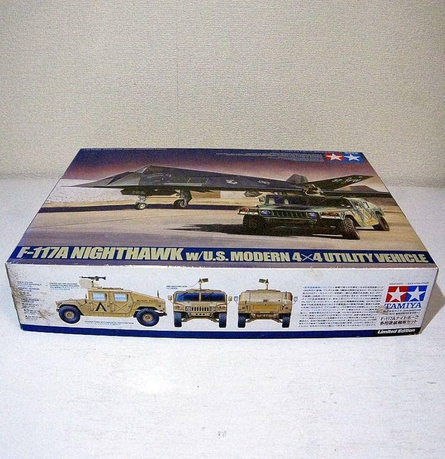 Amazon.co.jp: タミヤ 1/48 F-117 ナイトホーク 多用途装輪車 セット