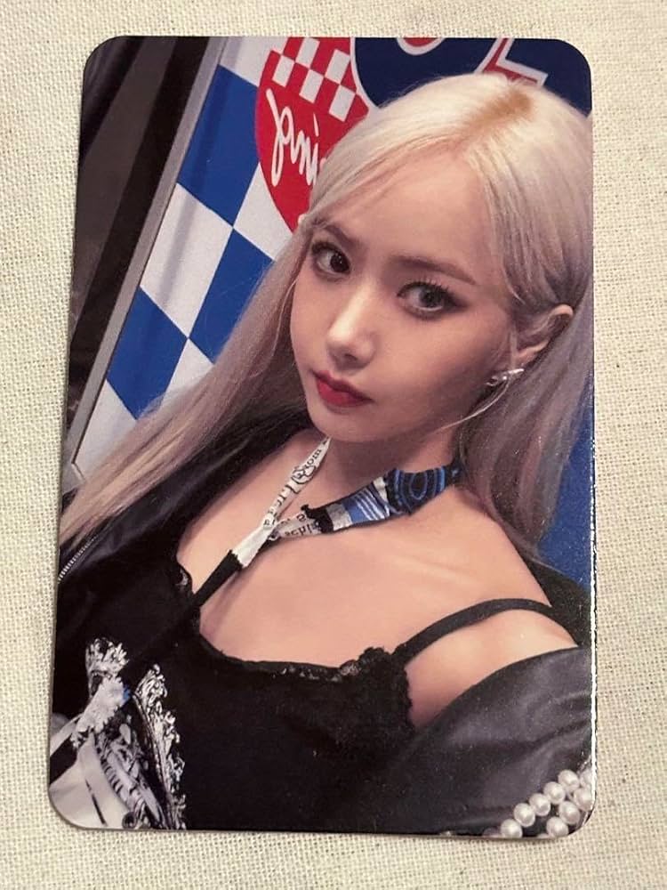 Amazon.co.jp: VIVIZ シンビ トレカ GFRIEND DailyDuck : おもちゃ