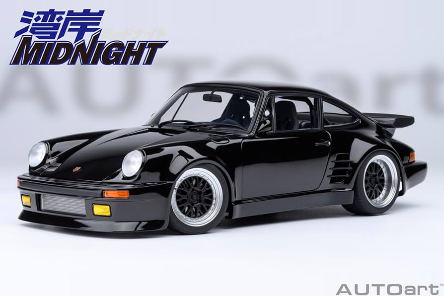 Amazon | オートアート (AUTOart) 1/18 ポルシェ 911 (930) ターボ