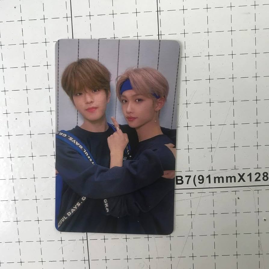 Amazon.co.jp: StrayKids LEVANTER両面ユニットサノクトレカ