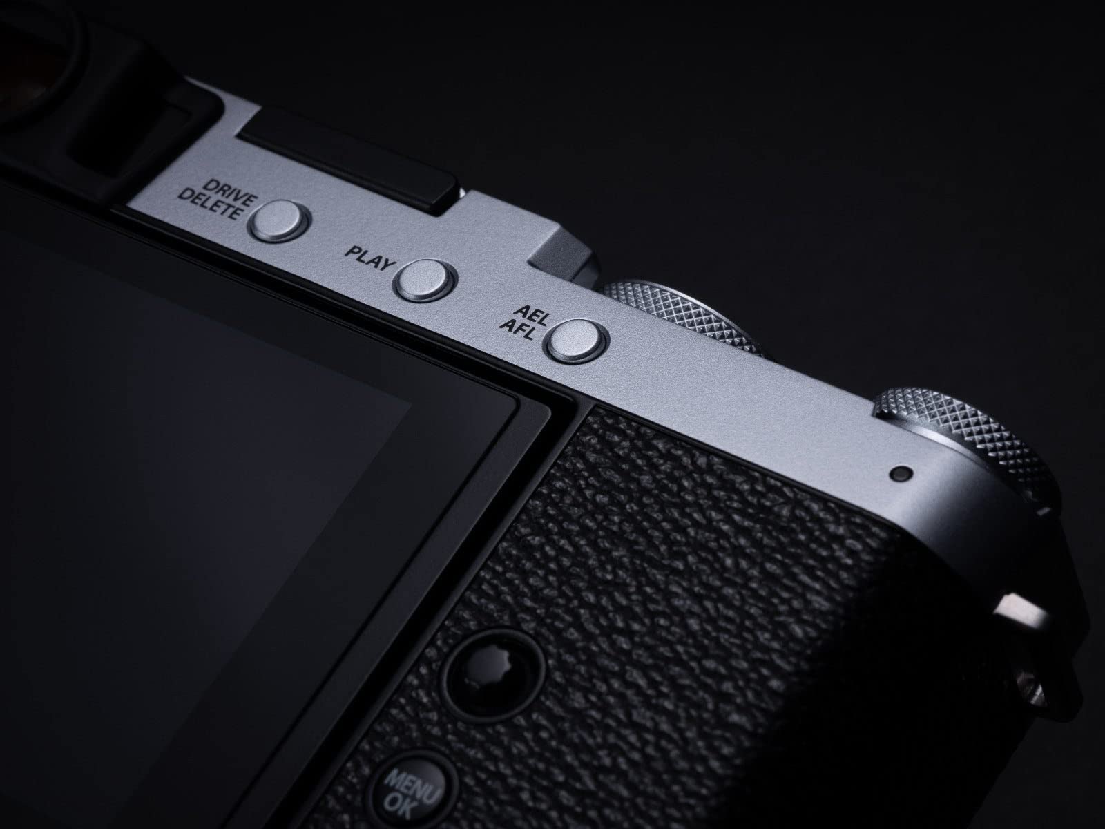 Amazon | 富士フイルム(FUJIFILM) ミラーレスデジタルカメラ X-E4