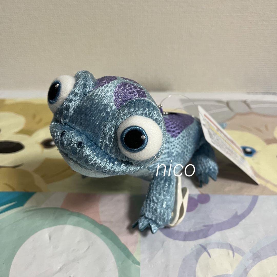 Amazon.co.jp: アナ雪 サラマンダー 火の妖精 肩のせぬいぐるみ : おもちゃ