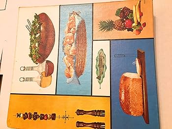 Betty Crocker's New Picture Cook Book: Betty Crocker. Decorations