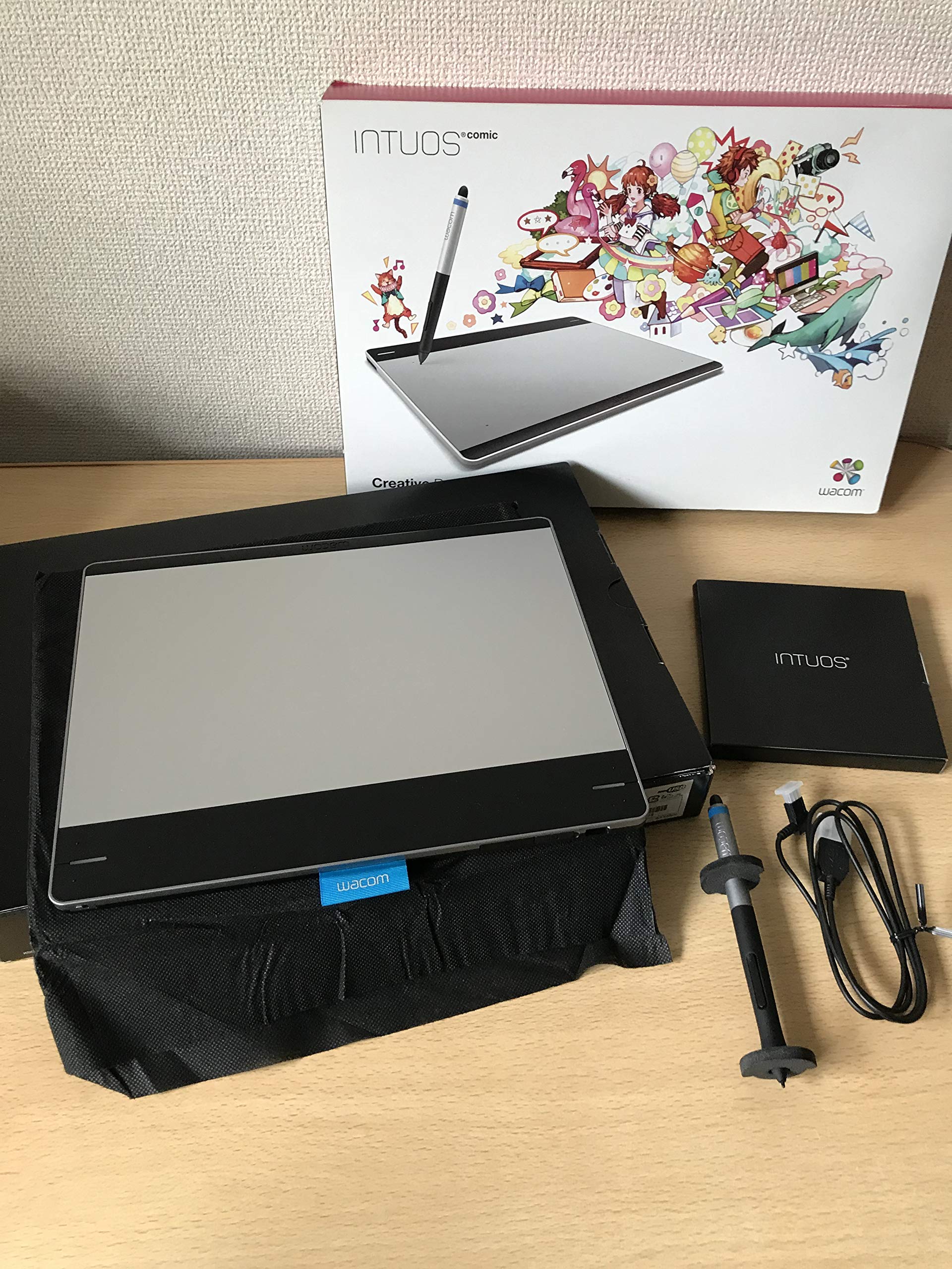 Amazon.co.jp: ワコム Intuos Comic マンガ・イラスト制作用モデル M