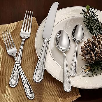 91ykxFs56XL._AC_UF350,