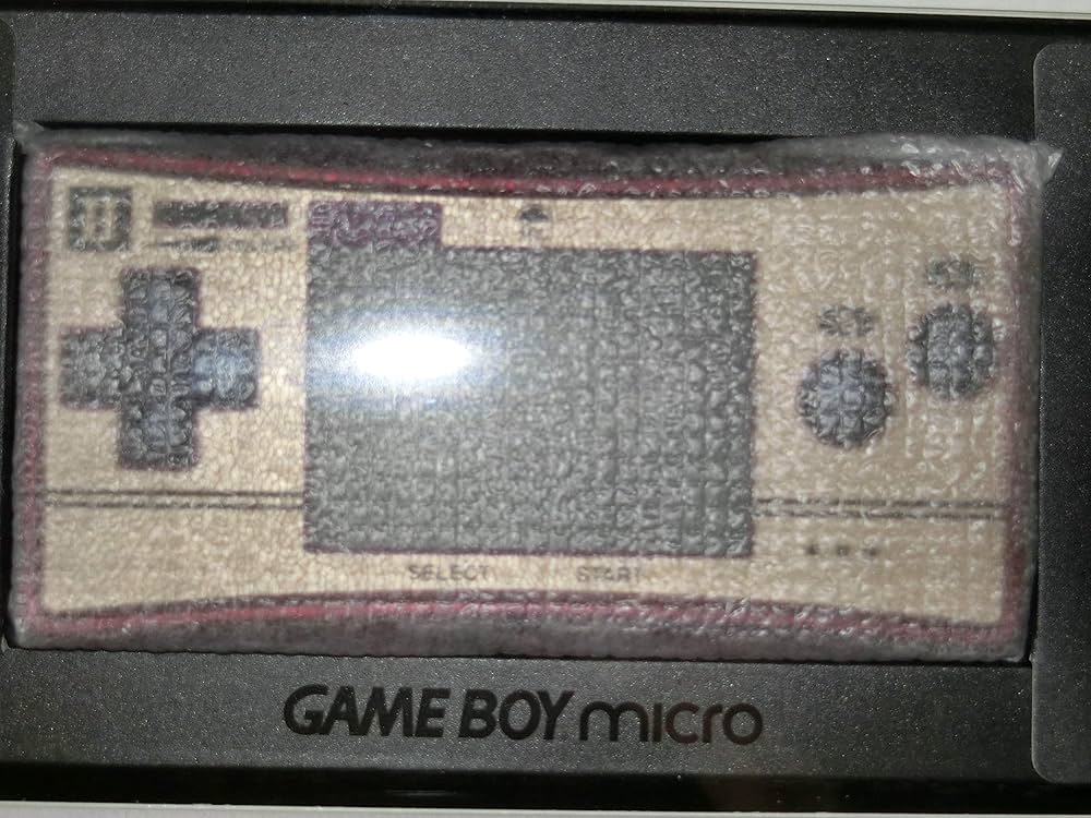 Amazon | ゲームボーイミクロフェイスプレート[ファミコンIIコンVer